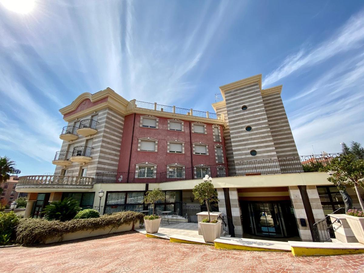 San Giovanni Rotondo Palace - Alihotels Exteriér fotografie
