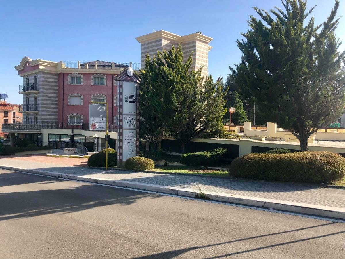 San Giovanni Rotondo Palace - Alihotels Exteriér fotografie